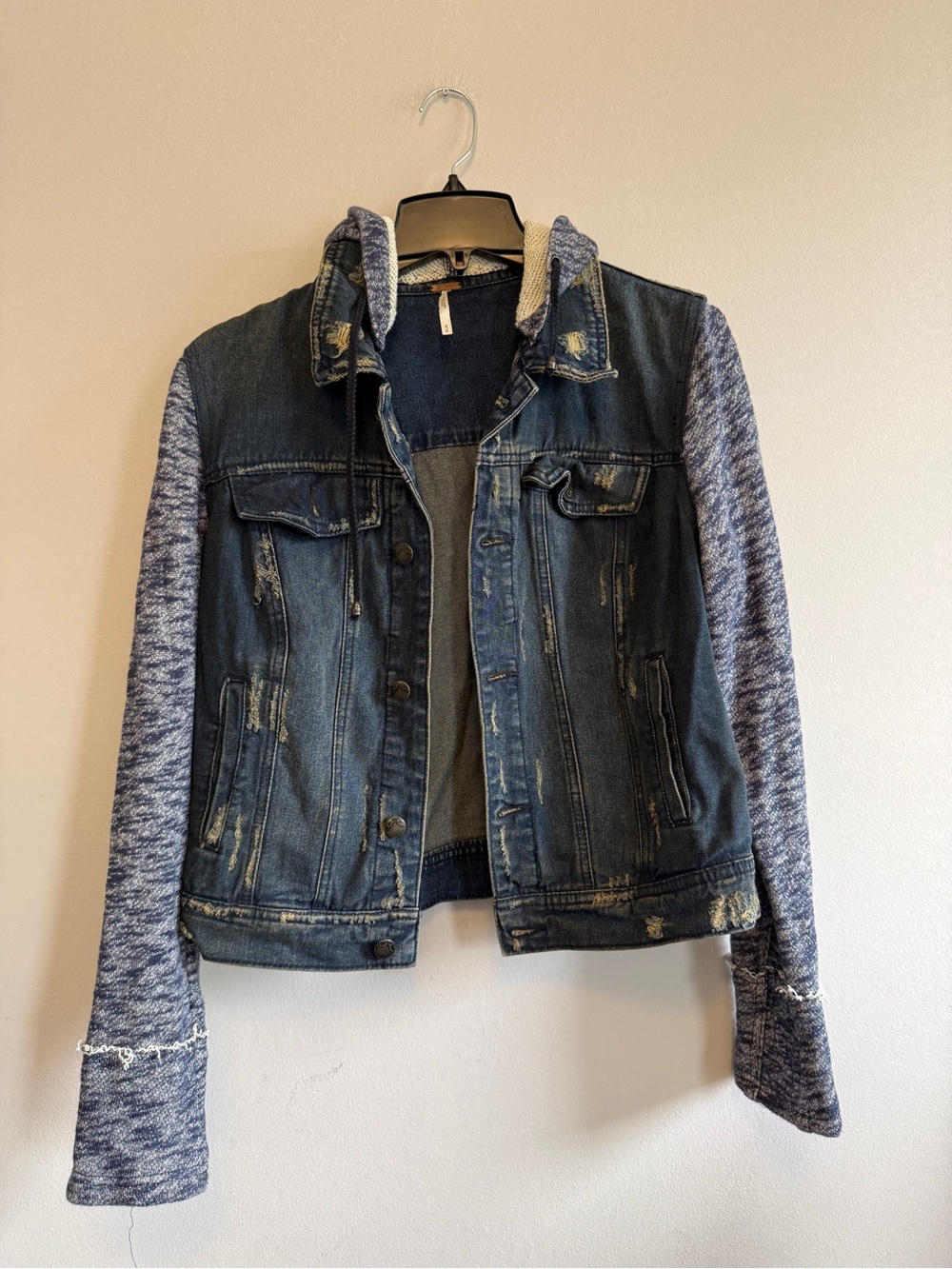 Free People Indigo Denim Jacket Hoodie with Cream Knit Trim Women Size M